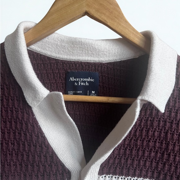 Abercrombie & Fitch Men's Crochet-Style Striped Button-Through Sweater Polo - M - Picture 4 of 6